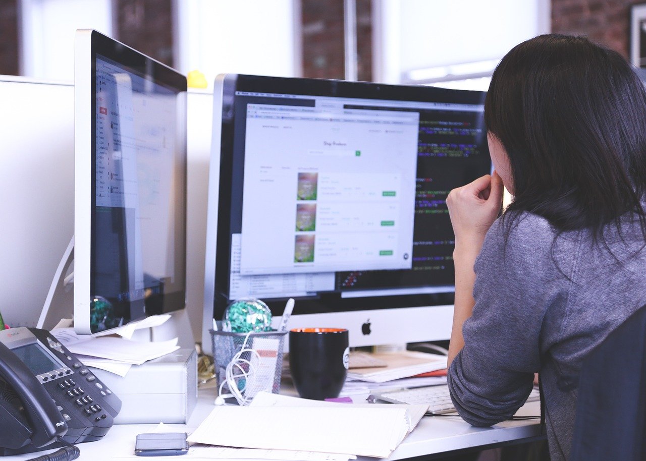 woman working on computer